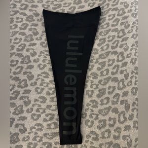 Lululemon align 25” HR leggings Graphic black size 16